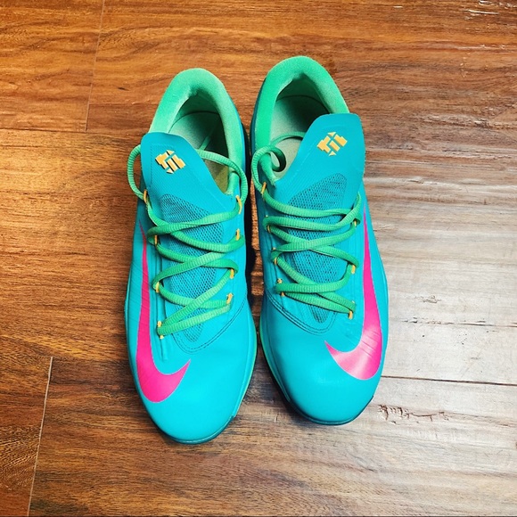 Men’s Nike KD athletic shoes size 6 - Picture 2 of 8